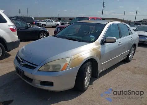 2006 Honda Accord 3.0 Ex from USA, damaged, VIN 1HGCM66506A036010